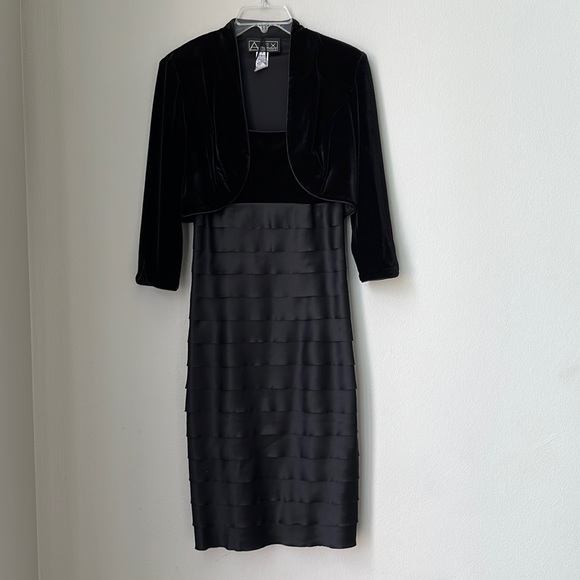 Alex Evenings Black Faux Velvet Two-Piece Dress - Picture 5 of 17